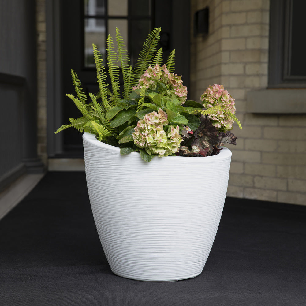 Modesto 20in Round Planter