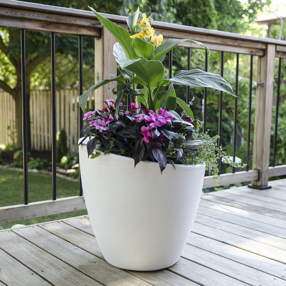 Modesto 20in Round Planter