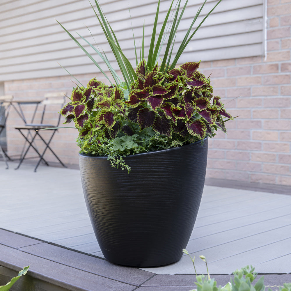 Modesto 20in Round Planter